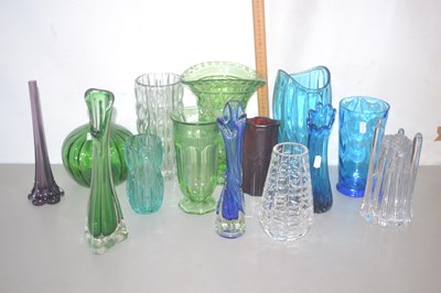 Lot 207 - Quantity of Art Glass wares green and blue...