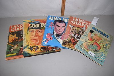 Lot 509 - Collection of children's annuals including...