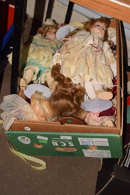 Lot 597 - Box of various collectors dolls