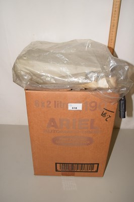 Lot 618 - Box of various vintage computer cabling and a...
