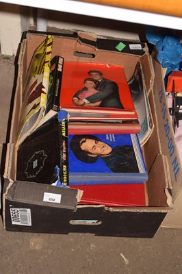 Lot 692 - Box of various film interest books