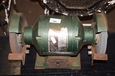 Lot 759 - A grinder
