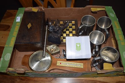 Lot 778 - Box of assorted house clearance to include...