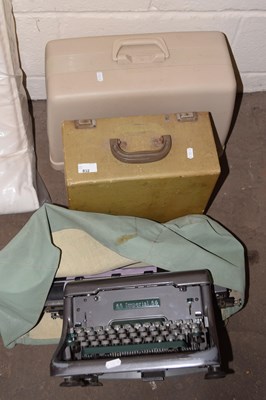 Lot 832 - Group of three vintage typewriters