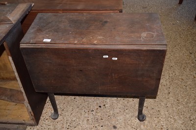 Lot 271 - Mahogany drop leaf table