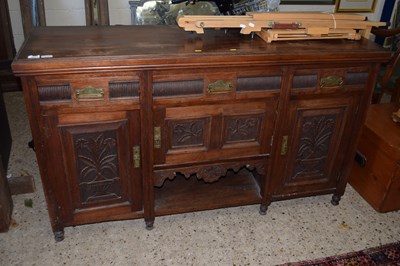 Lot 274 - Early 20th Century sideboard