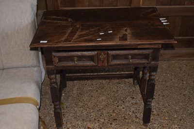 Lot 321 - A single drawer side table