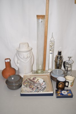 Lot 160 - Mixed Lot: Spaghetti jar, large biscuit barrel,...