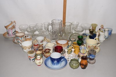 Lot 175 - Mixed Lot: Various collectors cups and saucers,...
