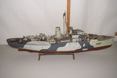 Lot 521 - Model battleship