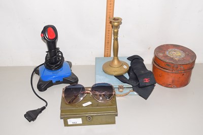 Lot 562 - Mixed lot of assorted storage boxes, brass...