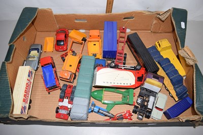 Lot 565 - Box of assorted toys