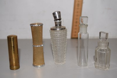 Lot 96 - Box of assorted scent bottles