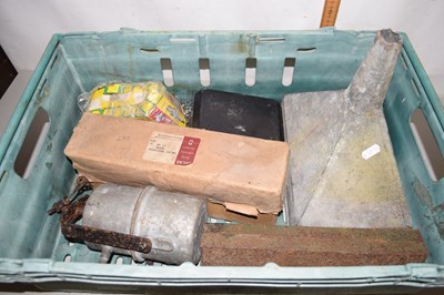 Lot 648 - Box of vintage and bygone items