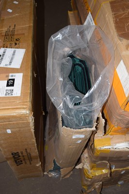 Lot 770 - Green tarpaulin