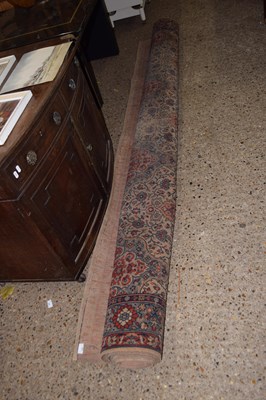 Lot 302 - A large 20th Century machine made rug