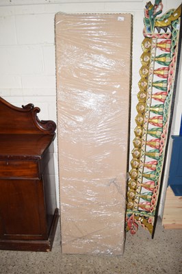 Lot 252 - A pair of modern trifold dressing screens