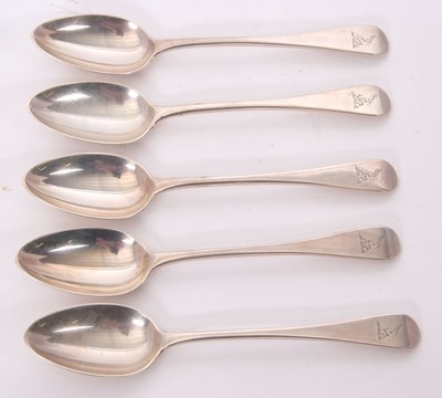 Lot 26 - Group of five Victorian Old English pattern...