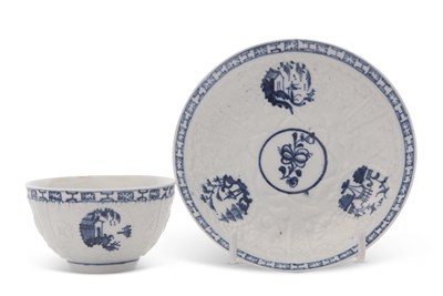 Lot 79 - A Lowestoft porcelain Hughes  type tea bowl...