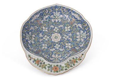 Lot 138 - A 19th Century Chinese porcelain dish, the...