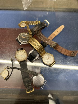 Lot 88 - Mixed Lot: Ladies and gents wristwatches