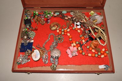 Lot 97 - A large wooden case containing assorted...