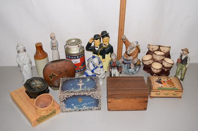 Lot 551 - Mixed Lot: Assorted ceramics, figurines etc