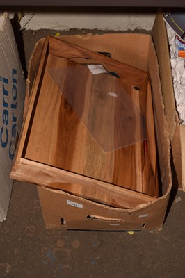 Lot 591 - Assorted household clearance including a...