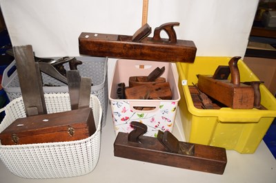 Lot 601 - Five boxes of assorted hand and wood working...