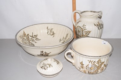 Lot 146 - A Delhi pattern wash bowl, jug, chamber pot...