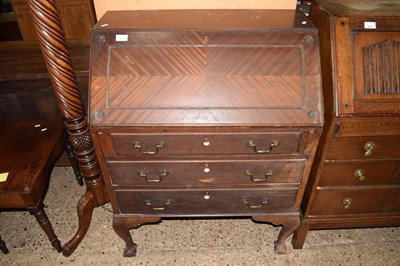 Lot 227 - An early 20th Century mahogany bureau
