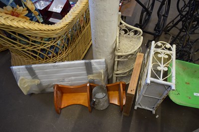 Lot 797 - MIXED LOT CORNER SHELVES, SMALL PAINTED BAMBOO...