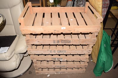 Lot 722 - Quantity of apple crates