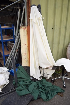 Lot 310 - Garden parasol with stand in weights