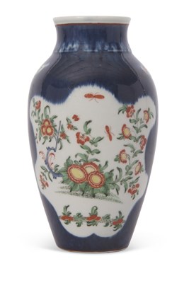 Lot 58 - An 18th Century Worcester porcelain vase, the...