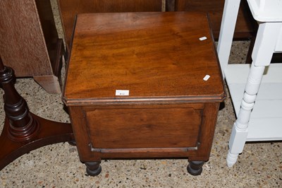 Lot 312 - Victorian mahogany commode