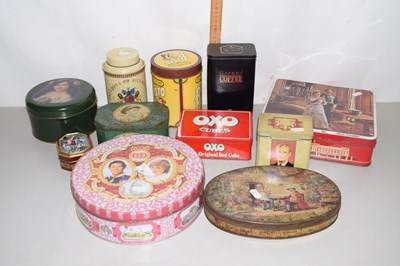 Lot 5 - Mixed Lot: Various vintage tins