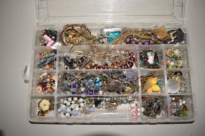 Lot 90 - Case of assorted costume jewellery