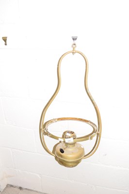 Lot 269 - Victorian hanging oil lamp