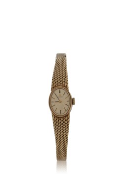 Lot 274 - A 9ct gold ladies Omega wristwatch, hallmarked...