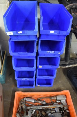 Lot 905 - TEN MEDIUM SIZED BLUE PLASTIC WORKSHOP TIDY TRAYS