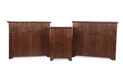 Lot 362 - Jack Grimble - 20th Century carved oak near...