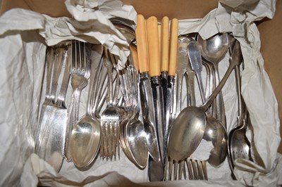 Lot 61 - A box of various silver plated cutlery