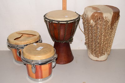 Lot 139 - A collection of various assorted drums