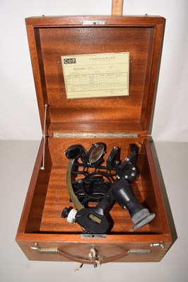Lot 160 - A cased Cassens & Plath sextant