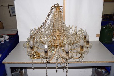 Lot 164 - A modern twelve light chandelier