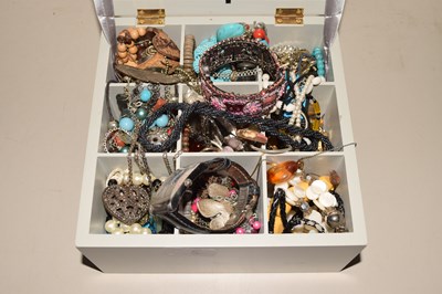 Lot 93 - Box of various assorted costume jewellery