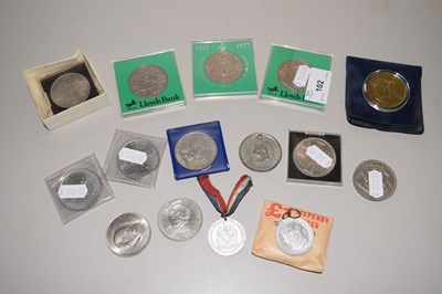 Lot 102 - Mixed Lot: Various British commemorative...