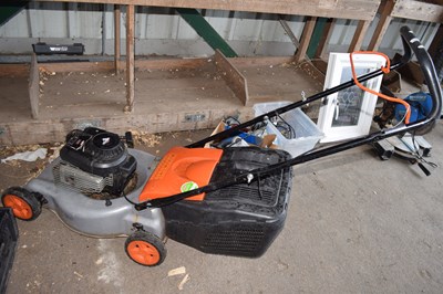 Lot 402 - A petrol lawnmower