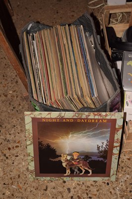 Lot 220 - Bag of various LP's